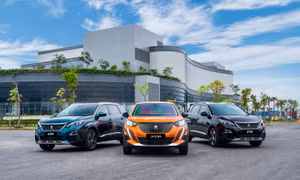 Peugeot tạo "cú hích" cuối năm, giao xe trước thềm năm mới