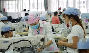 May Nhà Bè đảm bảo việc làm, lương thưởng cho người lao động