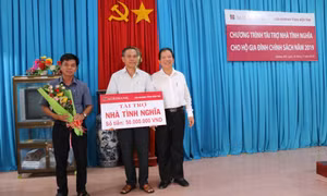 Agribank Bến Tre tổ chức nhiều hoạt động nhân kỷ niệm 72 năm ngày Thương binh liệt sỹ 