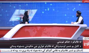 Lần đầu tiên thủ lĩnh Taliban chấp nhận trả lời phỏng vấn nữ phóng viên Afghanistan