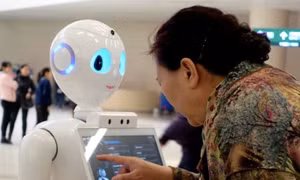 Robot 'tràn vào' các nhà máy Trung Quốc, giải quyết thiếu hụt lao động và dân số già