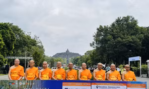 Tăng đoàn 'Bộ hành vì Hòa bình' tới Borobudur trước Đại lễ Vesak 2026