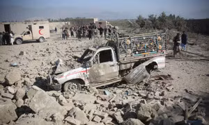 Căng thẳng Afghanistan - Pakistan kéo sang tuần thứ ba, gây khủng hoảng nhân đạo nghiêm trọng