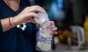Nghiên cứu: Sữa mẹ hiến tặng giúp trẻ sinh non giảm nguy cơ mắc bệnh đường ruột nghiêm trọng
