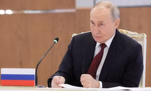 Tổng thống Putin cảnh báo có thể sử dụng tên lửa Oreshnik để tấn công Kiev