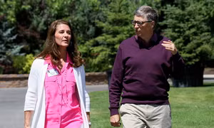 Tỷ phú tai tiếng Jeffrey Epstein là lý do hôn nhân nhà Bill Gates rạn nứt?