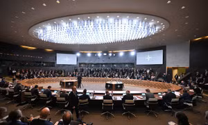 Năm nước NATO phản đối kế hoạch viện trợ quân sự bắt buộc cho Ukraine