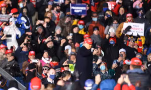 Tổng thống Trump tuyên bố kết quả thăm dò dư luận trước bầu cử là giả mạo