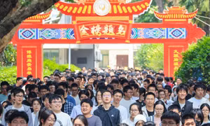 Trung Quốc cảnh báo tình trạng lạm dụng AI để lựa chọn trường đại học