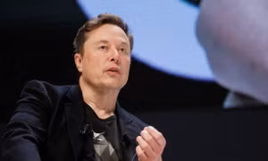 Tỷ phú Elon Musk cảnh báo Mỹ có thể đối mặt tình trạng phá sản