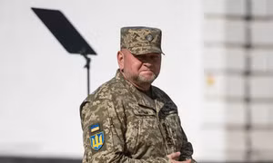 Ukraine điều tra thiết bị nghe lén liên quan Tổng tư lệnh lực lượng vũ trang