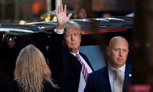 Cựu Tổng thống Donald Trump sắp ra mắt mạng xã hội TRUTH