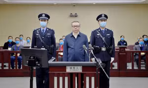 Trung Quốc tử hình quan tham 