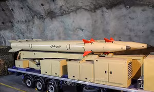 Iran thành lập thêm một đơn vị tên lửa