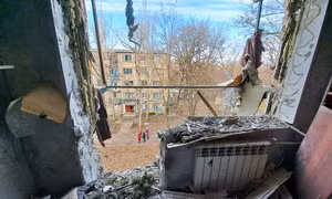 Ukraine nã pháo 30 lần vào vùng Donetsk chỉ trong 1 ngày