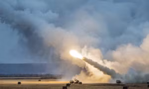 Cộng hoà tự xưng Lugansk lần đầu bị Ukraine tấn công bằng tên lửa HIMARS