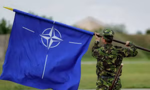 NATO khẳng định không tìm kiếm xung đột với Nga