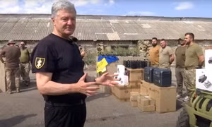 Lý do cựu tổng thống Ukraine kêu gọi tập trung vào mặt trận ở Donbass