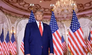 Ông Trump nói về cuộc ‘săn phù thủy’ sau khi bị truy tố và có thể sắp phải ra đầu thú