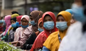 Rủi ro mắc COVID-19 từ ‘khách du lịch y tế’ Indonesia đến Malaysia