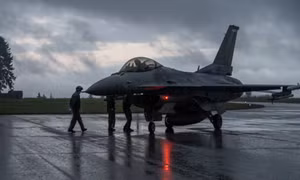 Nga cáo buộc NATO làm gia tăng nguy cơ xung đột hạt nhân 