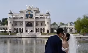 Trung Quốc đề xuất luật để người dân dễ kết hôn, khó ly hôn