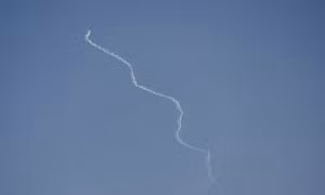 Hezbollah lần đầu phóng tên lửa đạn đạo vào trụ sở cơ quan tình báo Israel