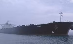 Mỹ tấn công tàu chở dầu Iran sau tối hậu thư của Tổng thống Trump