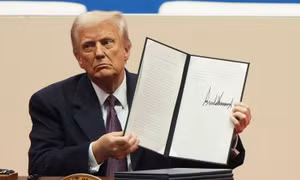 Liệu Tổng thống Trump có thể xóa bỏ 'di sản y tế' của người tiền nhiệm Biden?