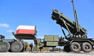 Nga tấn công cơ sở năng lượng của Ukraine, phương Tây sẽ cung cấp tên lửa tầm xa cho Kiev?