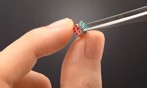 Khối rubik nhỏ nhất thế giới có giá hơn 5.000 USD