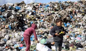 Gaza ngập trong rác thải và đổ nát: Khủng hoảng môi trường nặng nề
