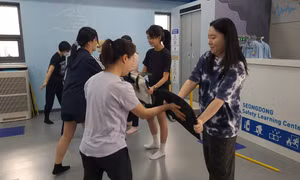 Người Hàn Quốc tìm đến các lớp học tự vệ sau loạt vụ tấn công bằng dao