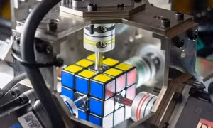 Robot phá kỷ lục xoay rubik trong 0,305 giây, nhanh gấp 10 lần con người 