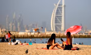 Đón khách du lịch giữa dịch COVID-19, Dubai có trả giá đắt?