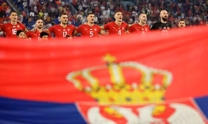 Liên đoàn bóng đá Serbia bị phạt vì lá cờ tại World Cup