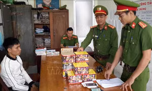 Xử lý nghiêm các vụ buôn lậu, sử dụng trái phép pháo nổ dịp Tết