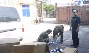 Không có vùng cấm khi xử lý tình trạng ‘bảo kê’ buôn lậu