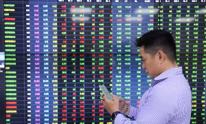 Lực cầu cải thiện, VN-Index đứng vững trên mốc 1.200 điểm