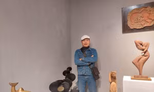 Bàn tay tài hoa ‘thổi hồn’ cho gốm, gỗ