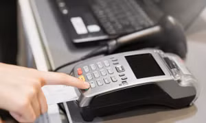 Hàng hóa bán lẻ không lấy hóa đơn khiến ngân sách thất thu