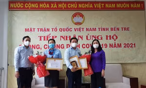 VietinBank tiếp tục dành hơn 27 tỷ đồng hỗ trợ các tỉnh phía Nam 