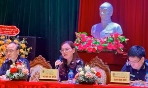 Tạo thuận lợi trong làm thủ tục hải quan cho doanh nghiệp