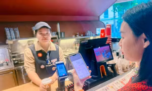 Thanh toán liền mạch, thúc đẩy du lịch và thương mại song phương 