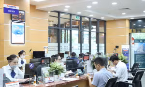 Đề xuất lãi tiền gửi 0%: Người dân sẽ ồ ạt rút tiền, gây rủi ro cho hệ thống