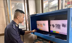  ‘Lợi dụng kinh doanh online để trà trộn hàng không rõ nguồn gốc’ 