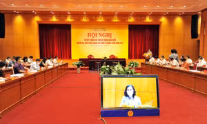 Nợ thuế giảm nhưng thu hồi gặp khó vì COVID-19 bùng phát