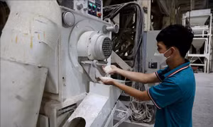 Kinh tế Việt Nam phục hồi từ mức đáy của COVID-19