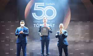 VietinBank tiếp tục vào Top 50 Công ty niêm yết tốt nhất Việt Nam 2021
