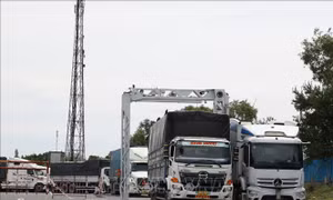 Dùng máy soi container di động giúp thông quan nhanh hàng hóa